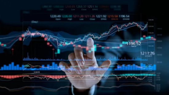 أسهم الرقائق تصعد وتقود مؤشر "فيلادلفيا" لأطول سلسلة مكاسب