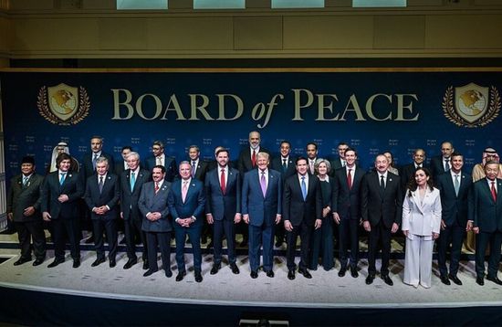 مجلس السلام يبحث مع حماس نزع السلاح في القاهرة