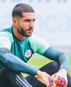 إصابة لوكا زيدان حارس الجزائر بكسر في الفك