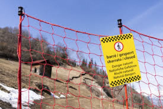 حبس تشكيل عصابي متهم بتهريب البشر في ليبيا