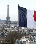 فرنسا تحث مواطنيها على مغادرة مالي