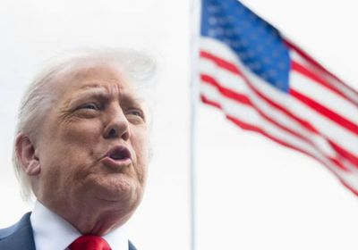 ترامب: على إيران الاستسلام الآن