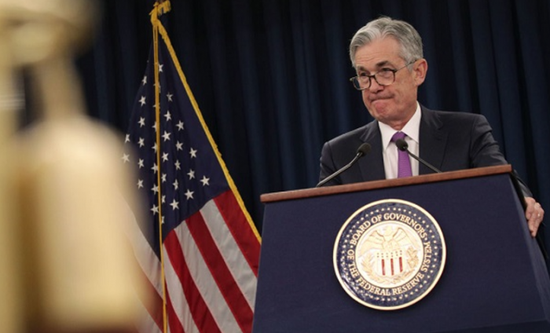 باول يؤكد استمراره في عضوية "الفيدرالي" حتى انتهاء التحقيقات