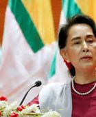 محام: سلطات ميانمار خففت عقوبة أونج سان سو تشي للمرة الثانية