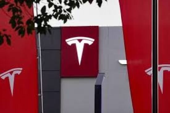 أرباح "تسلا" تتجاوز التوقعات في الربع الأول