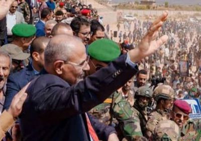 الاحتشاد لتجديد التفويض للزُبيدي.. إرادة شعب يرفض منهج الوصاية