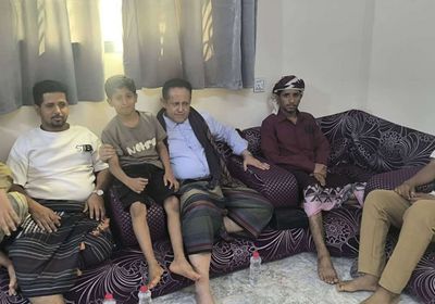 الحالمي يعزي أسرة الشهيد عبدالرحمن الشاعر عقب اغتياله