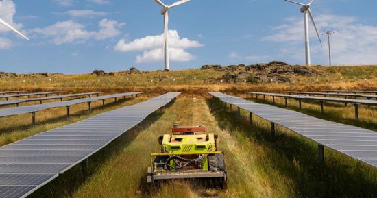 مسؤول بالأمم المتحدة: حرب إيران تعزز التحول نحو الطاقة النظيفة