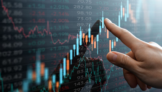 الأسهم الأوروبية تنهي أبريل بمكاسب قوية و"داكس" يقفز 7%