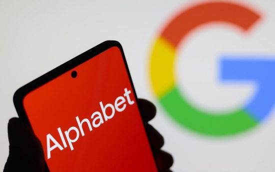 سهم "ألفابت" يقفز 10% بفضل عوائد الذكاء الاصطناعي