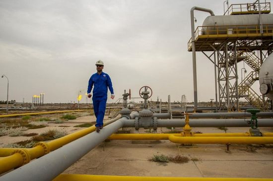 العراق يبدأ العمل على مشروع خط أنابيب نفط بين البصرة وحديثة