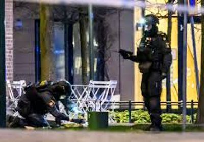فرقة تفكيك القنابل السويدية تفجر قنبلة يدوية في مالمو