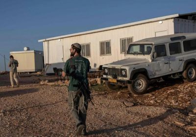 مستوطنون يهاجمون منازل فلسطينيين في شمال الخليل