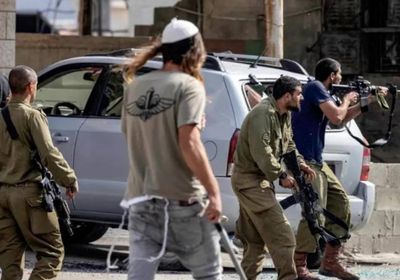 إصابة 6 فلسطينيين جراء هجوم للمستوطنين في الضفة الغربية
