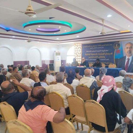 انتقالي حضرموت يناقش الترتيبات النهائية للمليونية الشعبية في المكلا