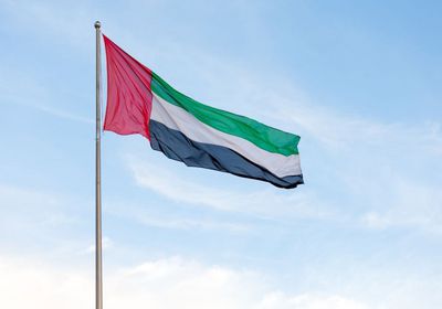 الإمارات ترسخ ريادتها في "التكنولوجيا المالية" بمنظومة متكاملة
