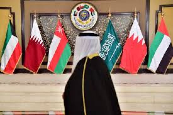 التعاون الخليجي يدين العدوان الإيراني على منشآت إماراتية