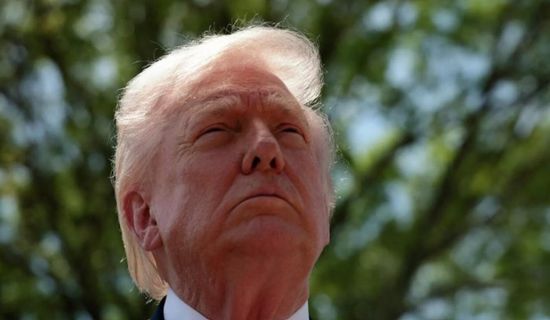 ترامب: المتظاهرين الإيرانيين سيمتلكون أسلحة قريباً