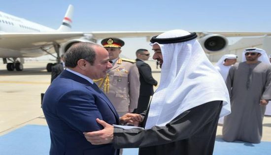 الشيخ محمد بن زايد يستقبل السيسي في زيارة أخوية.. تعزيز التعاون وتأكيد التضامن ضد الاعتداءات الإيرانية