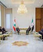 الرئيس السوري يستقبل رئيس الحكومة اللبنانية في دمشق