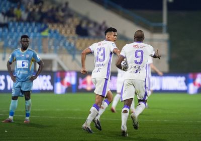 العين يواصل انتصاراته في الدوري بفوز ساحق على الظفرة المتعثر