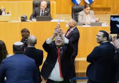    الكنيست يقر قانونًا لإعدام أسرى فلسطينيين مرتبطين بهجوم أكتوبر