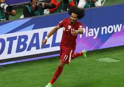 عفيف والمعز علي يتصدران القائمة الأولية لمنتخب قطر استعدادا لكأس العالم