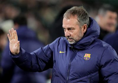 المدرب فليك سيمدد عقده مع برشلونة حتى 2028