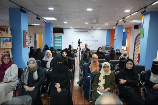 انتقالي عدن ينظم ندوة بعنوان "المرأة الجنوبية.. عهد يتجدد"