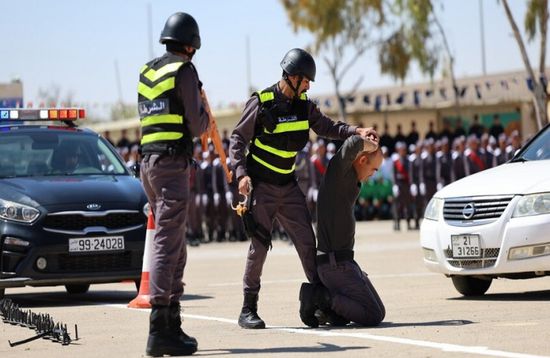 تمهيداً لنشرهم في السويداء.. الأردن تعلن تخريج 300 عنصر أمن سوري