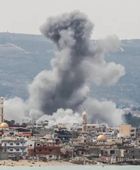 مقتل 13 شخصًا بينهم جندي ومسعفان بغارات إسرائيلية بلبنان