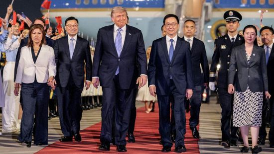 هاشتاج #WelcomeTrumpToChina يتصدّر Weibo مع وصول ترامب إلى بكين