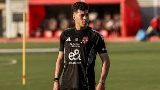 إمام عاشور يعود لتدريبات الأهلي قبل مواجهة المصري في الدوري الممتاز