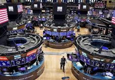 الأسهم الأمريكية تغلق على مستوى قياسي
