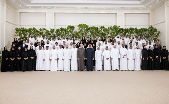 محمد بن زايد يستقبل وفد "إيدج" ويثمن جهودها في تعزيز التكنولوجيا المتقدمة وتوطين الصناعات الدفاعية