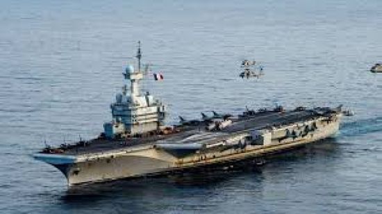 حاملة الطائرات الفرنسية شارل ديغول في بحر العرب