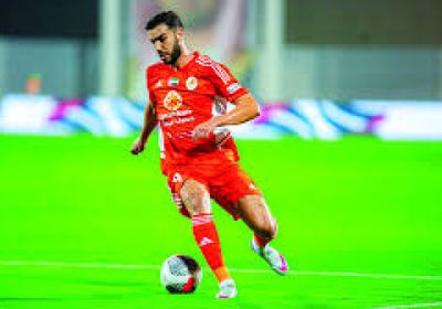 أزارو يسجل هدفين في تعادل عجمان مع النصر بالدوري الإماراتي