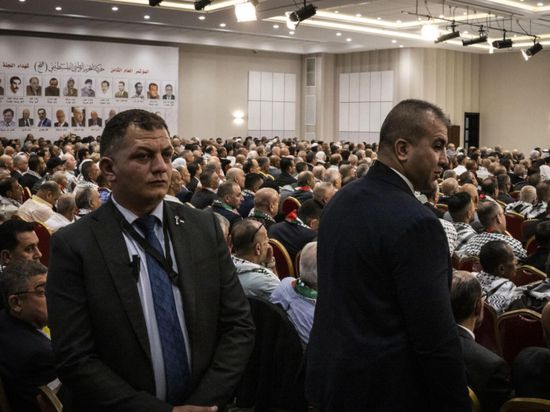 نجل الرئيس الفلسطيني يترشح لعضوية اللجنة المركزية في حركة فتح