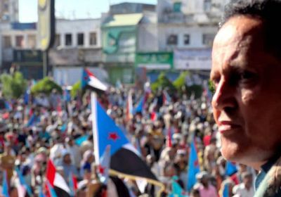 أمين "الانتقالي": الأوامر القهرية لن تُرهبنا أو تزعزع ثباتنا