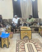 أمين الانتقالي يزور اللواء شكري برفقة وفد عسكري