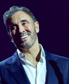كاظم الساهر يعود إلى اللهجة العراقية بأغنية "متى" ويشعل صيف 2026