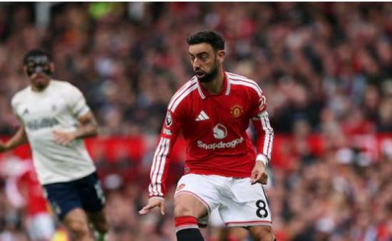 فرنانديز لاعب يونايتد يتوج بجائزة أفضل لاعب في الموسم من رابطة الدوري الإنجليزي