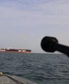 إيران تنفي إعادة مضيق هرمز لوضع ما قبل الحرب