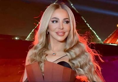 إطلالة جريئة ورسالة إنسانية.. سوزان نجم الدين تثير التفاعل