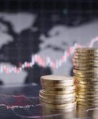 مديرو الصناديق العالمية يرفعون مخصصات الأسهم بـ 50%