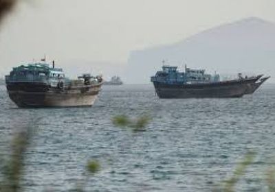 سفينتان محملتان بالنفط والغاز تغادران هرمز