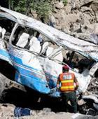 17 قتيلًا و10 جرحى بحادث حافلة في باكستان