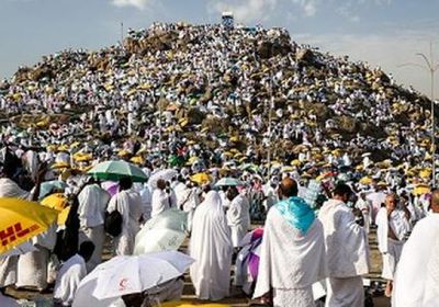 لأداء الركن الأعظم.. حجاج بيت الله يتوافدون لصعيد عرفات