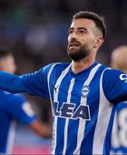 مدرب ألافيس يستغرب غياب عبد الرحمن رباش عن منتخب الجزائر