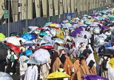 الآلاف يغادرون مكة المكرمة مع انتهاء موسم الحج